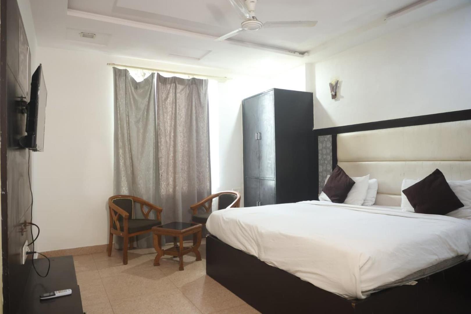 Hotel Grand Father Agra  Ngoại thất bức ảnh